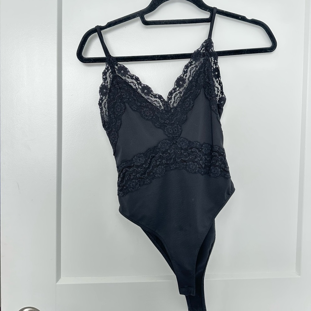 Beautiful Zara Black Laced Bodysuit - Size Small